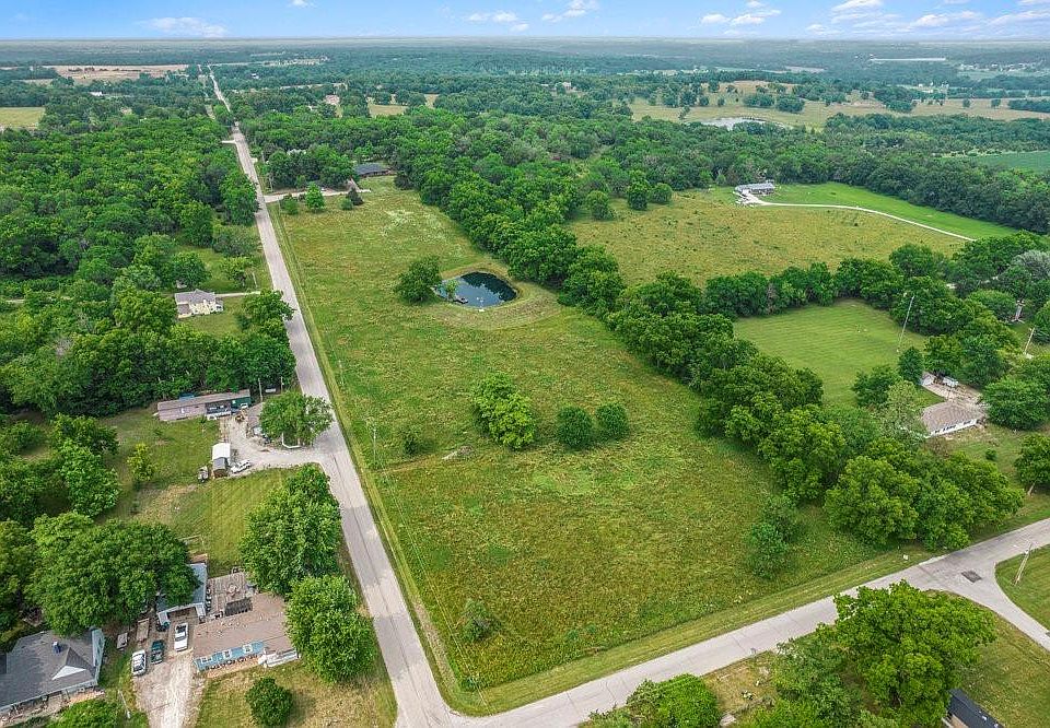 22887 Querry Rd, La Cygne, KS 66040 Zillow