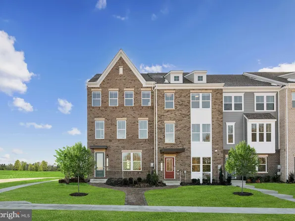 3513 Saint Robin Ln, Bowie, MD 20716