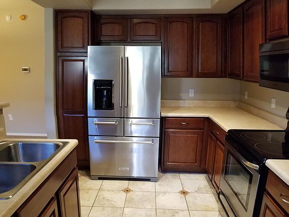 3rd image of 16825 N 14th St Unit 68
