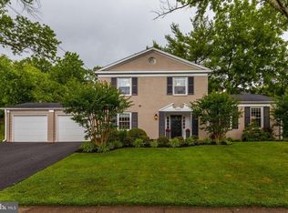 2001 Stratton Dr, Rockville, MD 20854