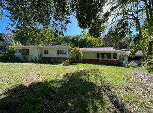 42 El Toyonal, Orinda, CA 94563