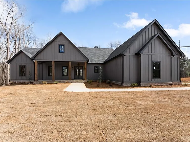 3255 Tanners Mill Rd — Photo 1