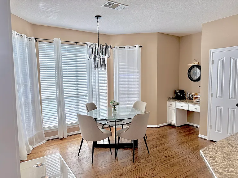 8902 Watersway Dr — Photo 21