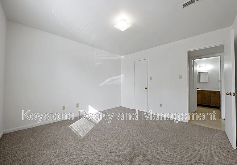 2830C Greenville Rd — Photo 9