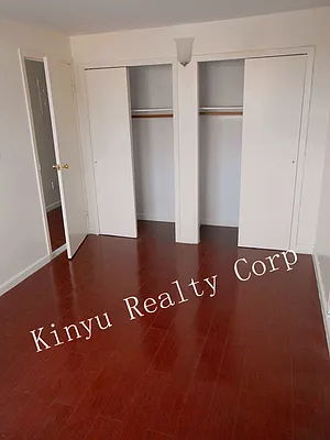 Rented by Kinyu Realty | media 22