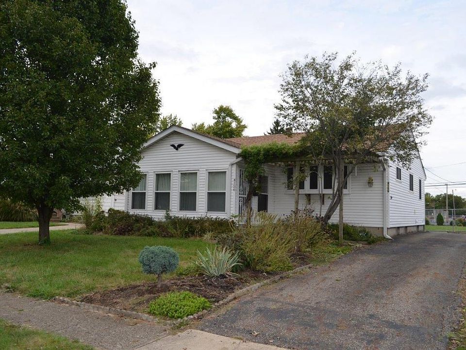 1st image of 4156 Wright Park