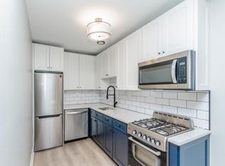 905 S Laflin St APT 1, Chicago, IL 60607