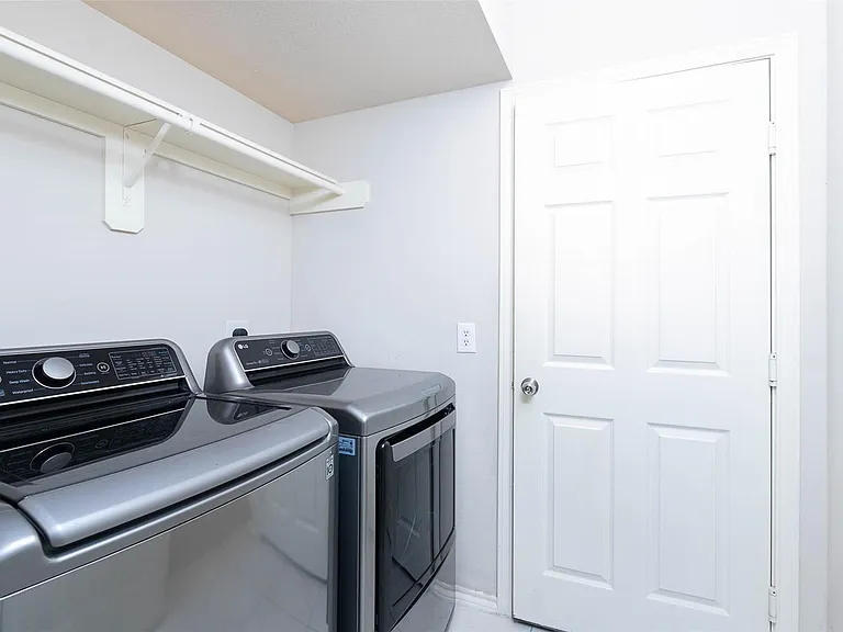 21418 Grand Hollow Ln — Photo 39
