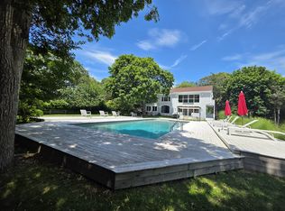 12 Will Curl Hwy, East Hampton, NY 11937
