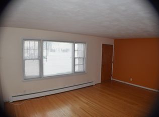 16 Miles Ave, Fairport, NY 14450