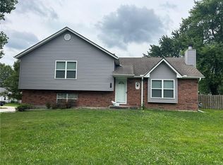 601 Valley Vw, Raymore, MO 64083