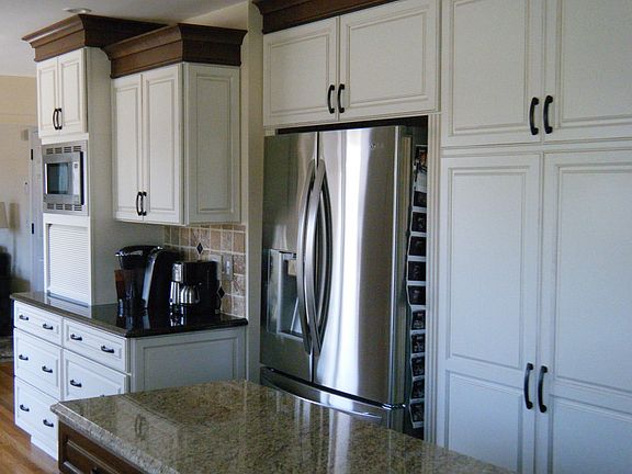 3rd image of 269 Continental Ln