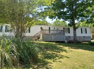 73 Leppizan Trl, Tunnel Hill, GA 30755