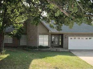 105 Hidden Lake Cv, Beebe, AR 72012