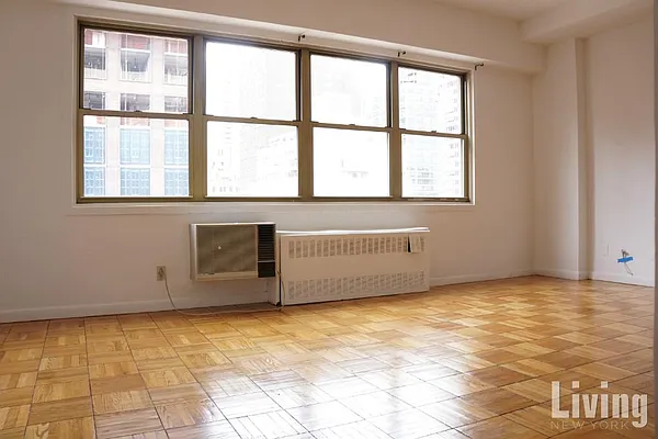 Rented by Living New York | media 43