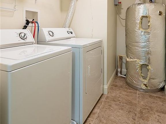 4th image of 333 Atwells Ave Unit 204