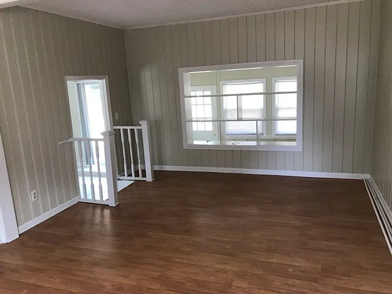 16 Mandalay Dr — Photo 6