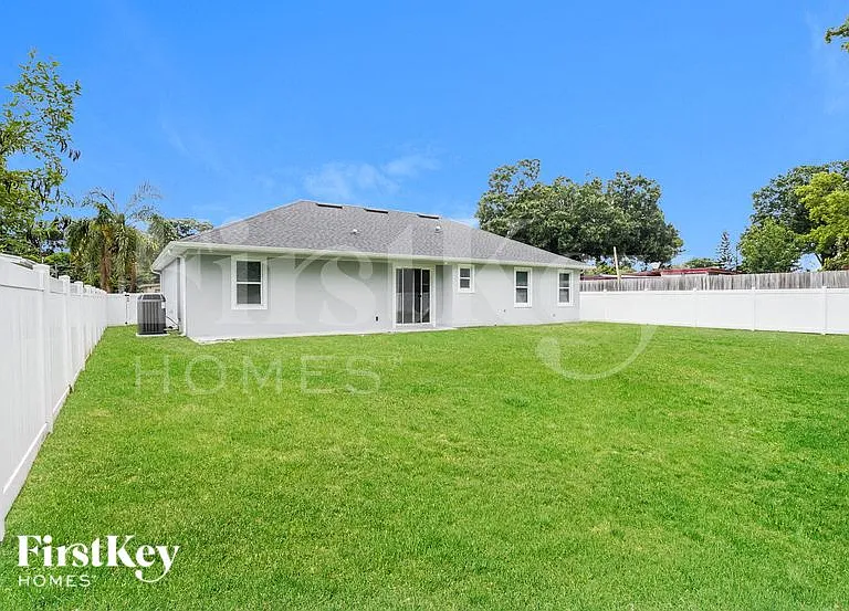 6702 Cocos Dr — Photo 14