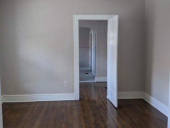 Second living room/office