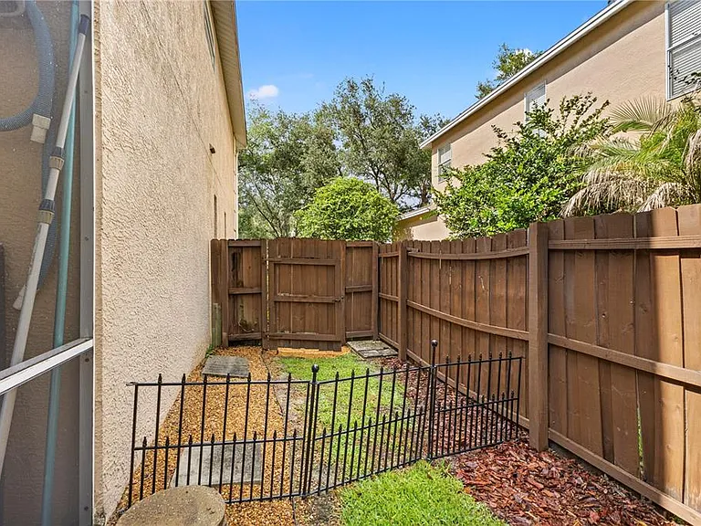 9307 Poplar Creek Ct — Photo 53