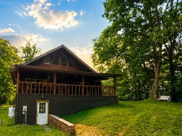 243 Swinging Bridge Rd, Hollidaysburg, PA 16648