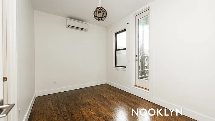 Rented by Nooklyn NYC LLC | media 12
