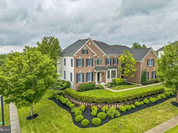 970 Turnberry Cir, Schwenksville, PA 19473