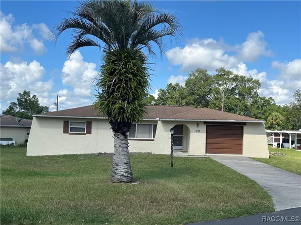 28 New York Blvd, Beverly Hills, FL 34465