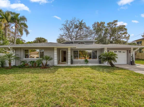 1411 Sunset Dr, Clearwater, FL 33755