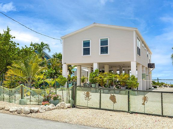 2nd image of 31485 Avenue G