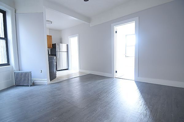 1st image of 137 W 145th St #41