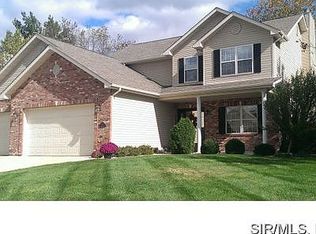 1108 Red Hawk Ridge Ln, O'Fallon, IL 62269