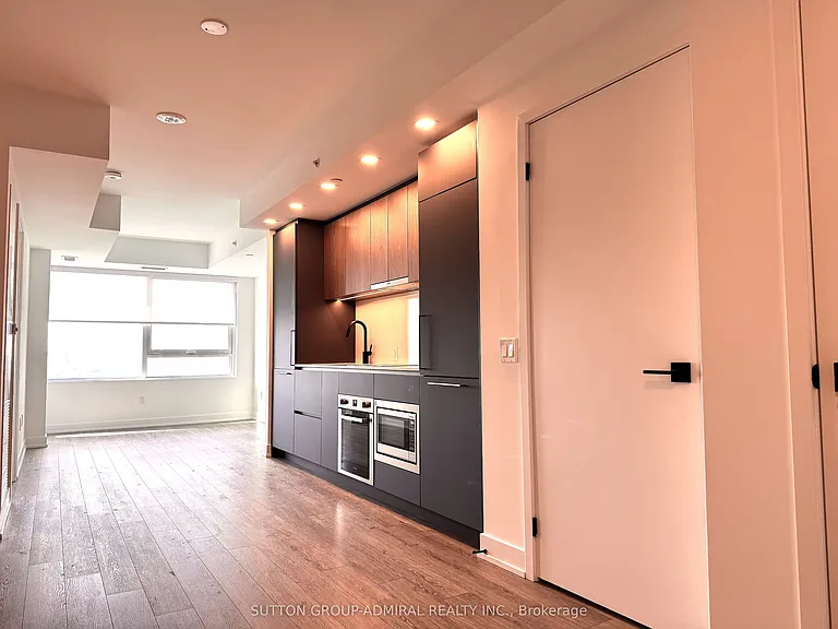 609 Sherbourne St #4205 — Photo 10