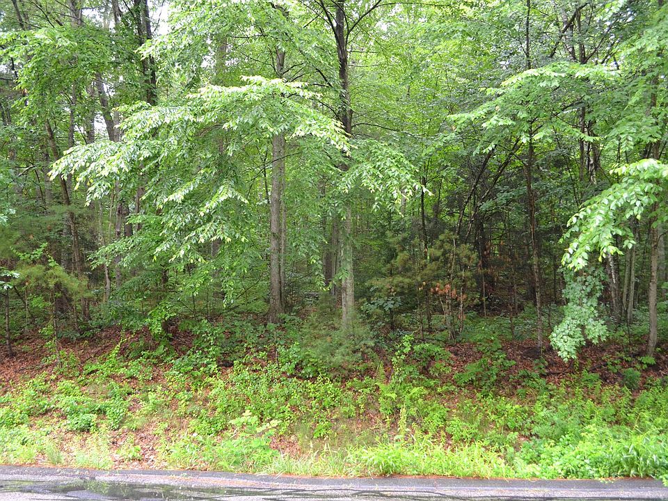 1st image of 6 Babcock Tavern Rd