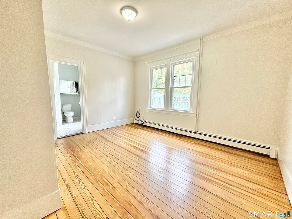 198 Ocean Dr E #2F
