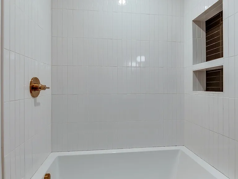 102 Villa View Ct — Photo 24