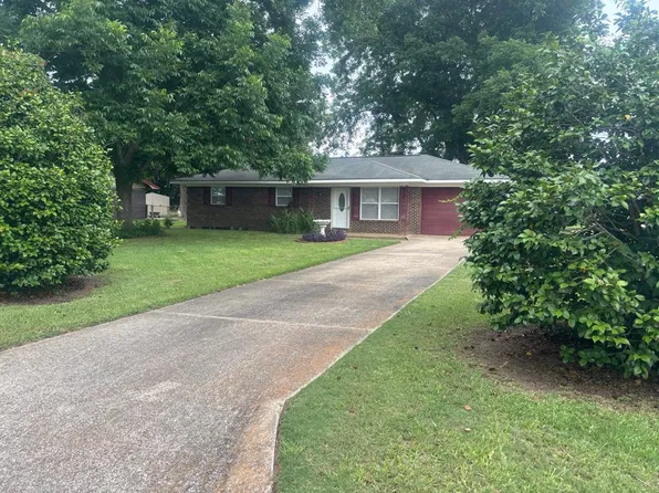 100 Huey St, Midland City, AL 36350