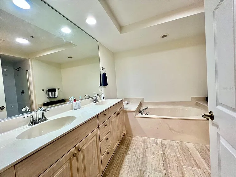 3191 Matecumbe Key Rd #206 — Photo 21
