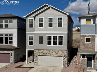 4594 Peak Crest Vw, Colorado Springs, CO 80918