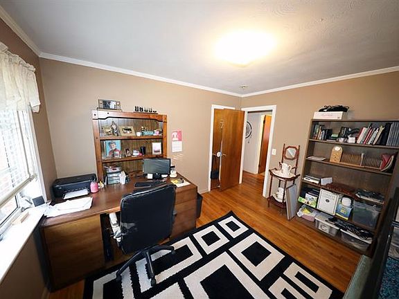 5th image of 112 Sherwood Dr