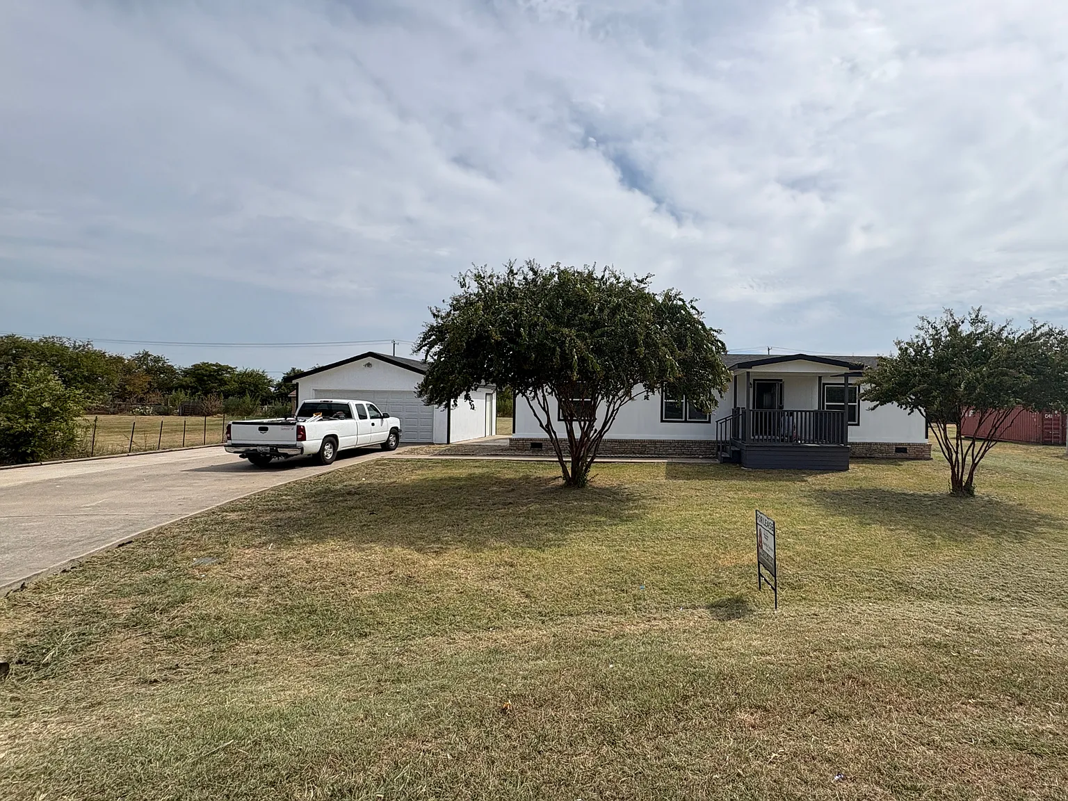 3 bed, 1344 sqft, $1,800 — Photo 1