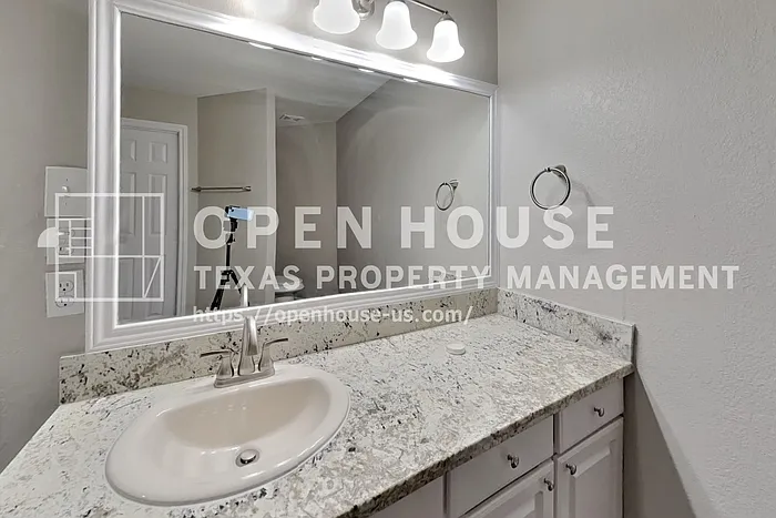 16778 N Thrasher Dr — Photo 11
