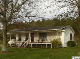 150 Gross Rd, Guntersville, AL 35976