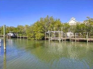 141 Damfiwill St, Boca Grande, FL 33921