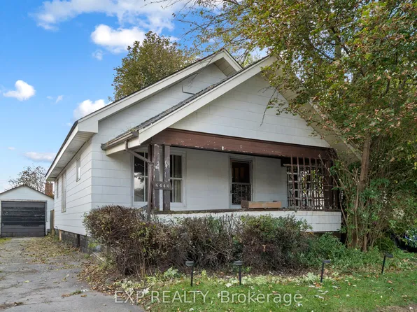 6440 Ker St, Niagara Falls, ON L2G 1X8