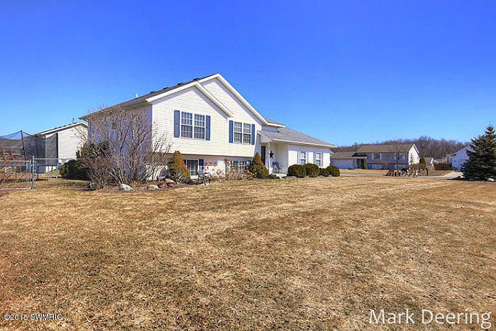 1st image of 7803 Pintail Ln