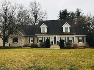 1823 Bonnie Blue Ln, Middletown, PA 17057
