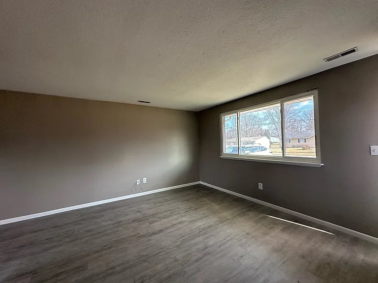 Living Room (street view)