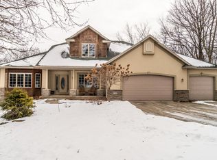 1180 Riverwood Dr SW, Oronoco, MN 55960