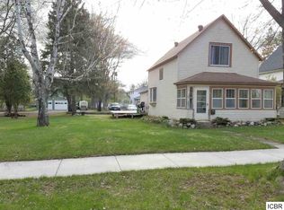 931 NW 2nd Ave, Grand Rapids, MN 55744